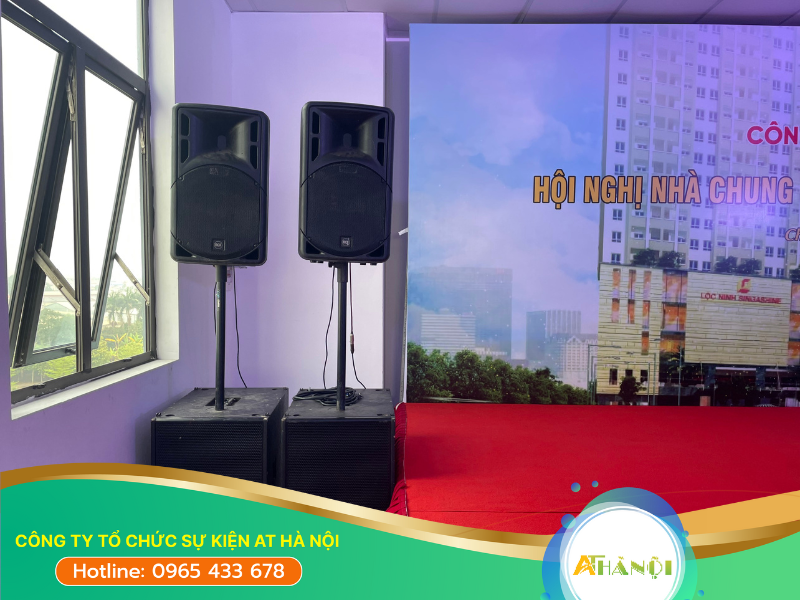 Thuê âm thanh, ánh sáng sân khấu giữ những vai trò chủ chốt trong những buổi hội thảo hội nghị