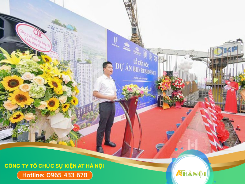 Hình ảnh cho thuê bục phát biểu của AT Hà Nội