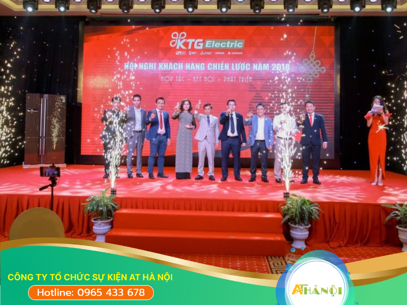 Hội nghị khách hàng chiến lược