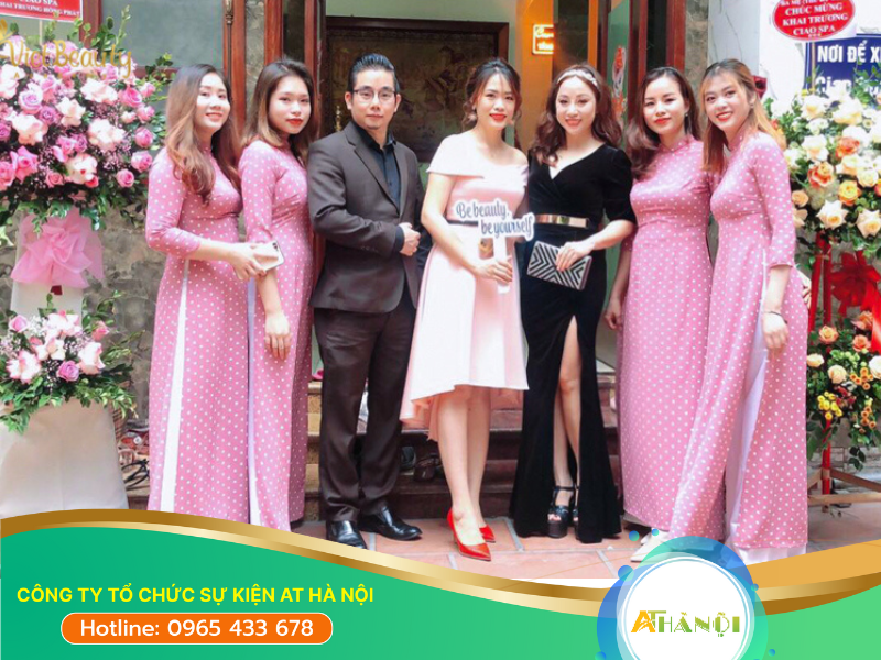 Ai nên gửi lời chúc khai trương spa?