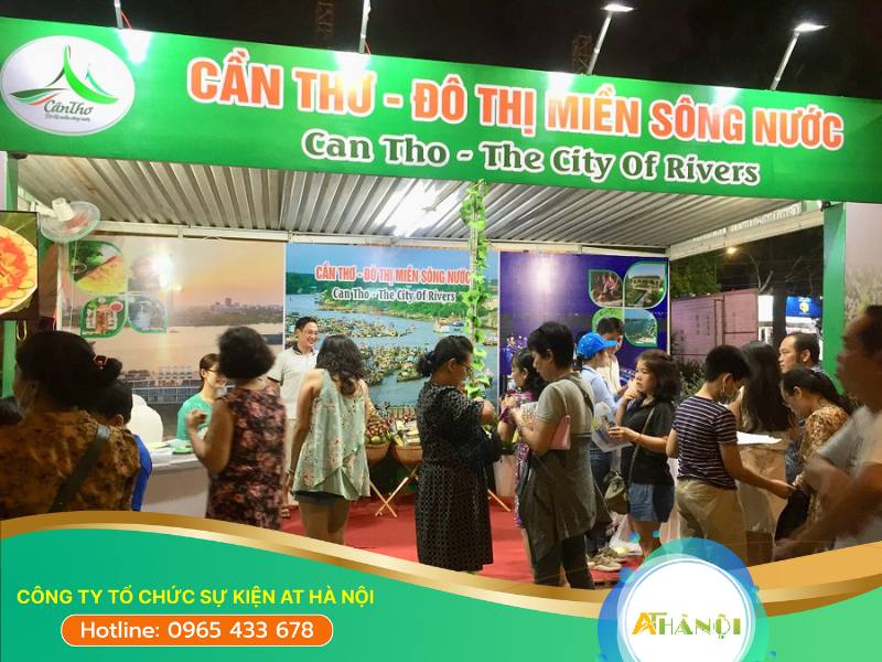 Đây có thể là điều dễ thấy nhất trong mỗi sự kiện du lịch. Hình ảnh con người, cảnh đẹp, văn hoá,... của Việt Nam được quảng bá và đưa đến du khách cả trong nước và quốc tế