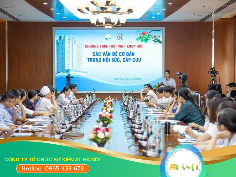 Hội thảo được tổ chức trang trọng