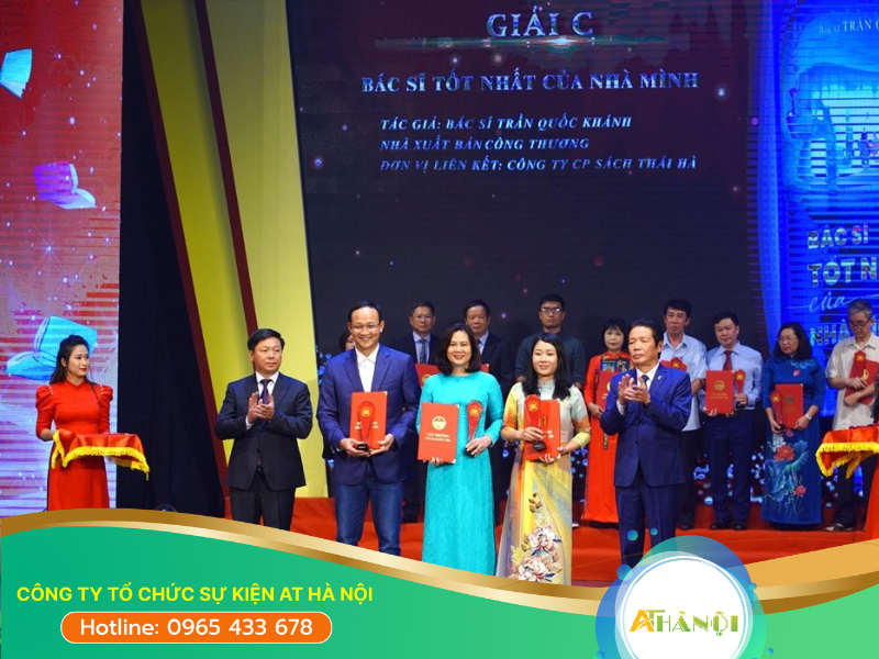 Xác định chủ đề của lễ trao thưởng